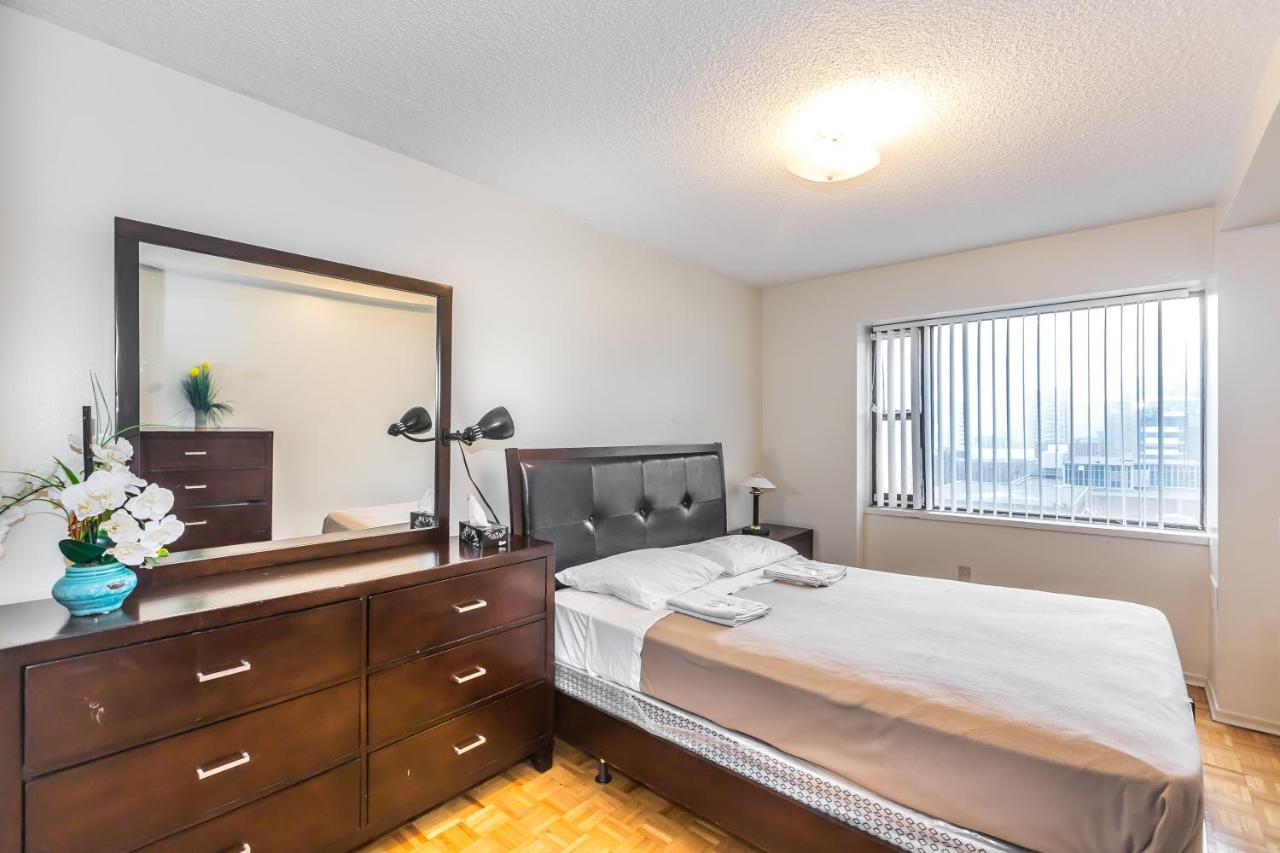 Apartamento Toronto Furnished Living-Gerard Exterior foto
