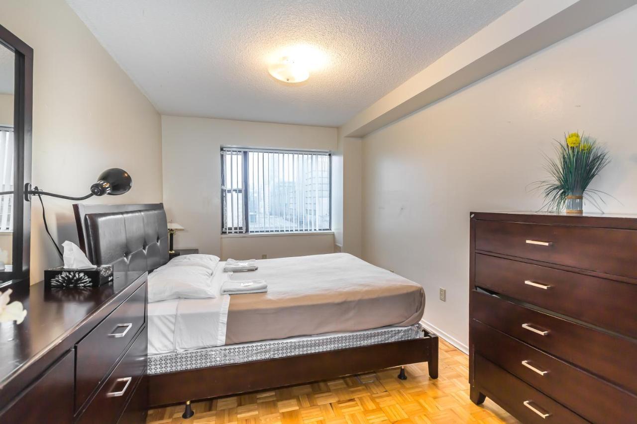 Apartamento Toronto Furnished Living-Gerard Exterior foto
