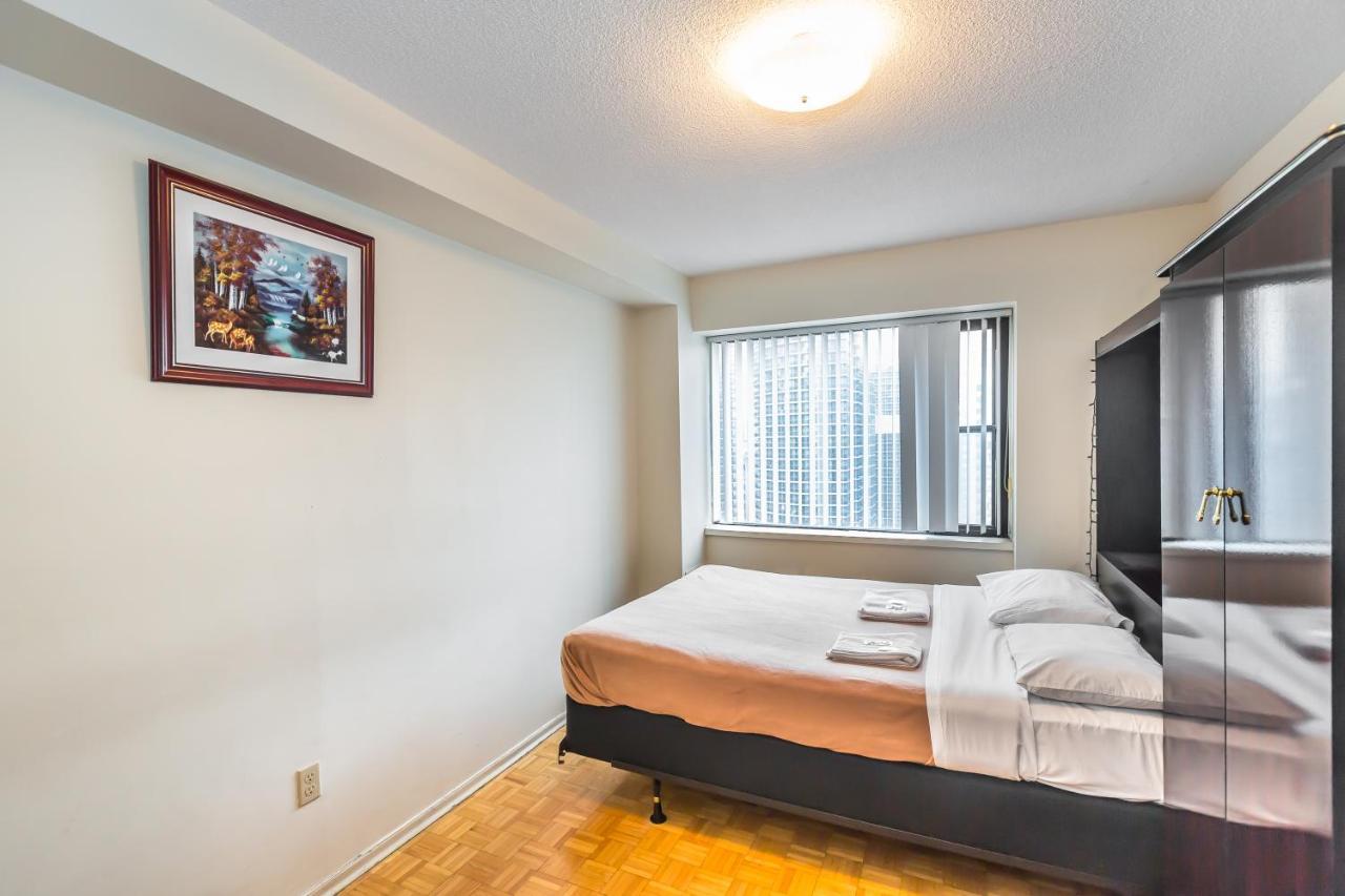 Apartamento Toronto Furnished Living-Gerard Exterior foto